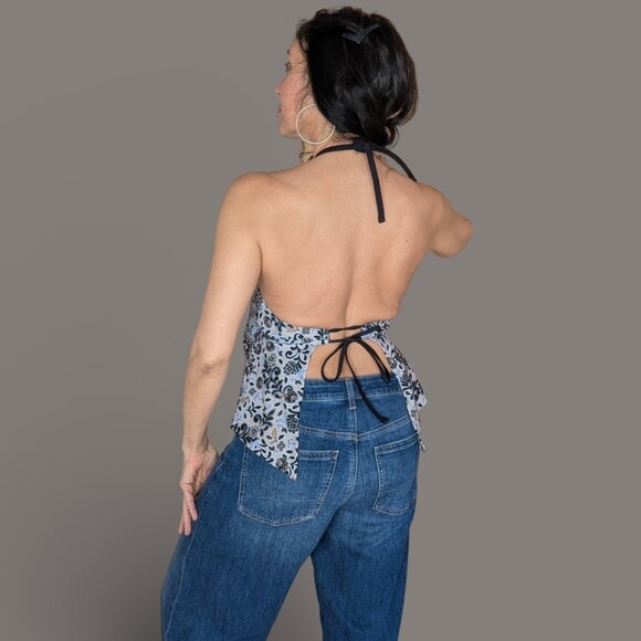 Kona Sol Handkerchief Halter Backless top - Small - Picture 3 of 8